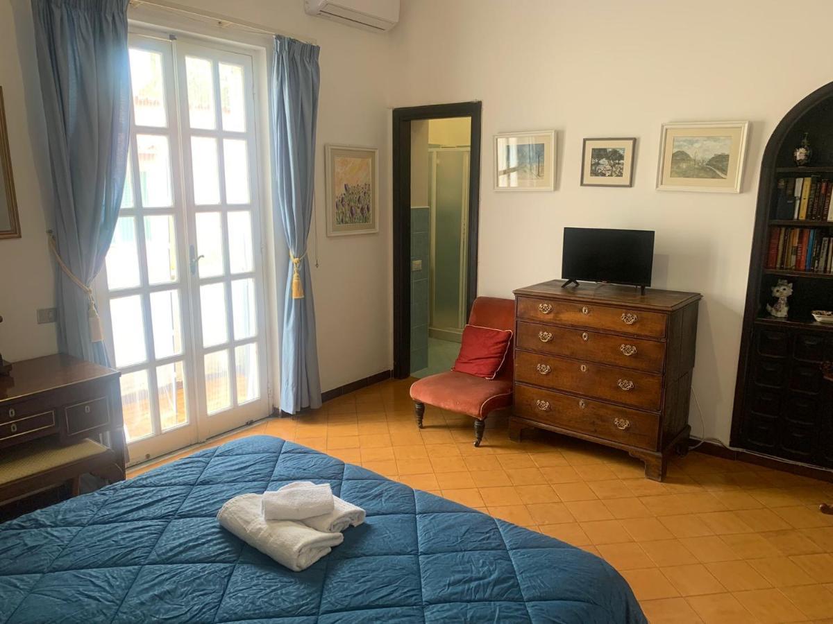 Il Kent Lejlighed Ischia Eksteriør billede